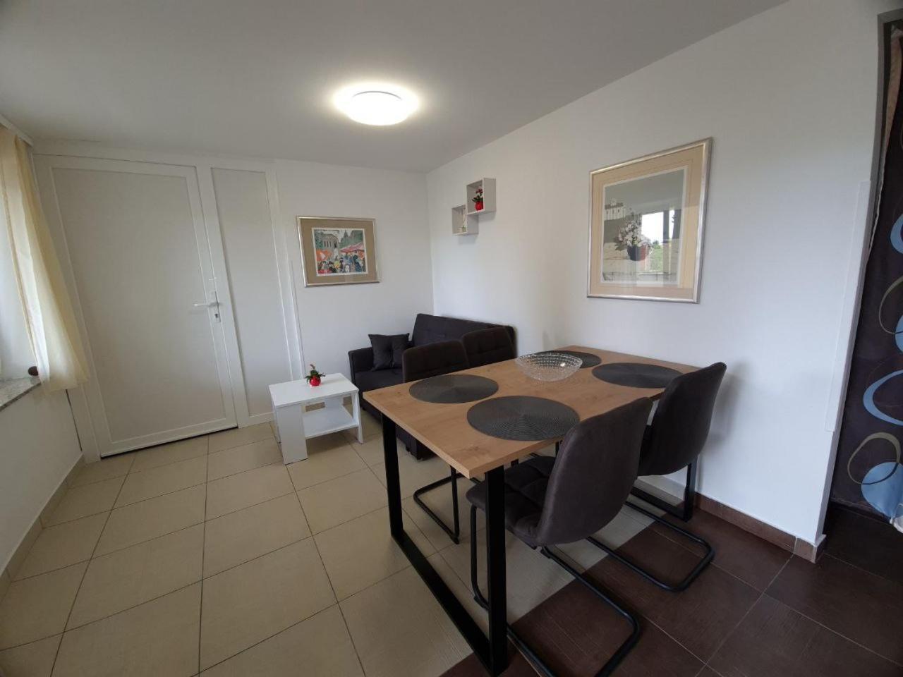 Apartment Eden Kornic