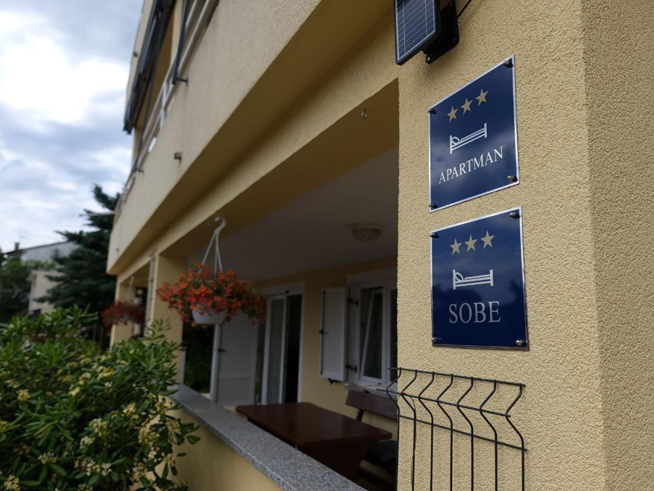 Eden Apartmán *